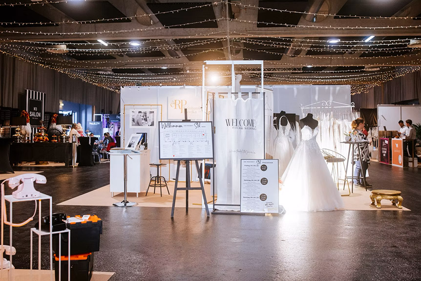 Messestand für Brautmode Messestand für Brautmode